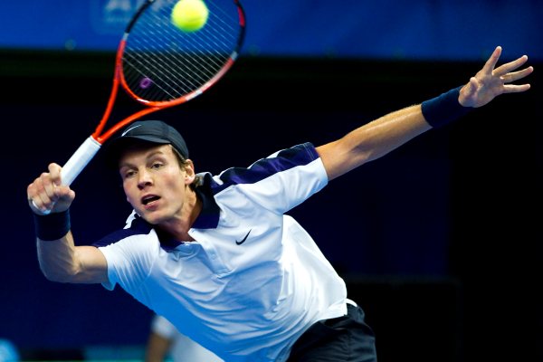 Tomáš Berdych se se Stockholmem loučí už po prvním zápase.