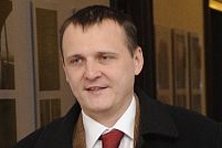 Volební manažer VV Vít Bárta nabídl hned po neúspěšných volbách svoji funkci k dispozici.
