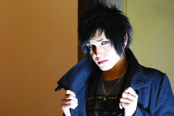Emo je prý velmi mírumilovná subkultura.