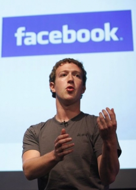 Předchůdce Facebooku využíval kradené fotky.