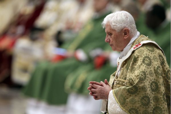 Synodu se zúčastnil i papež Benedikt XVI. (ilustrační foto).