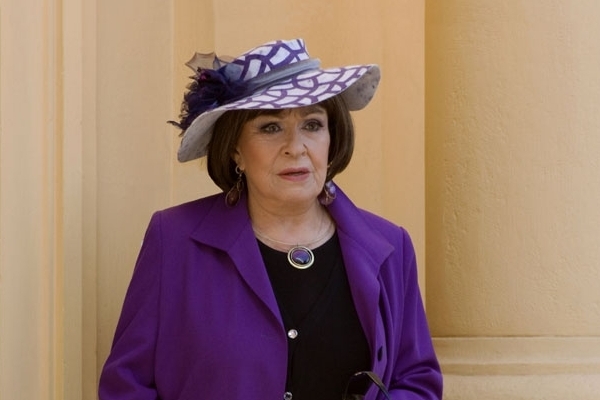 Jistota, která funguje: Jiřina Bohdalová (v novém seriálu Ach, ty vraždy!).