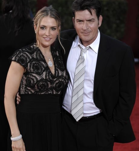 Charlie Sheen s exmanželkou Denise Richardsovou. 