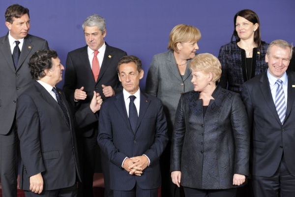 Účastníci bruselského summitu.