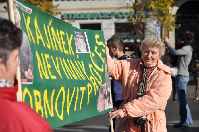 Kajínek je nevinný, demonstrovali lidé.