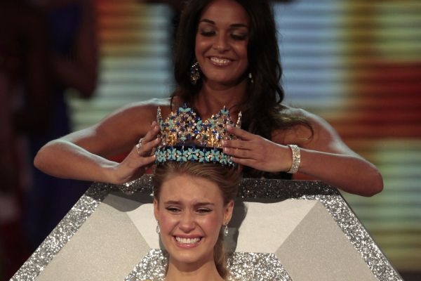 Nová Miss World, Američanka Alexandria Millsová.