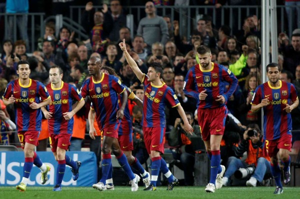 Fotbalisté Barcelony se mohou radovat z postupu.
