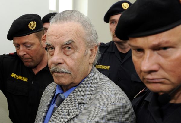 Fritzl necítí lítost, jsou přesvědčeni němečtí novináři.