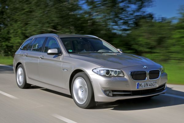 Do pětice finalistů ankety Auto roku 2011 KMN postoupil i vůz BMW pětkové řady.
