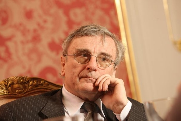 Jaromír Dušek. Jaromír Dušek.