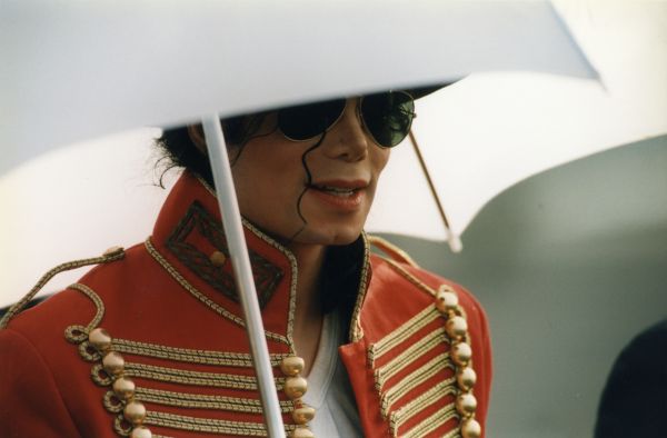 Michael Jackson je mrtvý, přesto mu vyjde nové album.