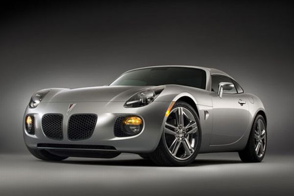 Pontiac Solstice Coupé z roku 2009. Nová verze už nebude.