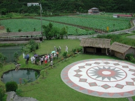 Historická vesnička. Každý turista se počítá.