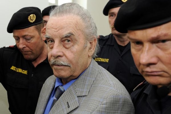 Josef Fritzl před soudem.
