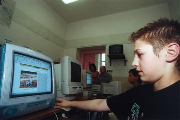 Portál Aukro.cz umožní obchodovat i patnáctiletým.