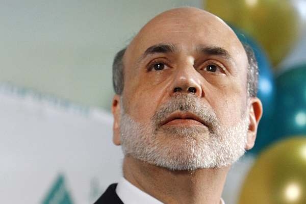 Kroky šéfa Fed Bena Bernankeho děsí Wall Street.
