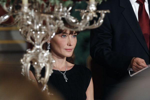 Choti prezidenta Nicolase Sarkozyho začala ochranka namátkově měnit program. 