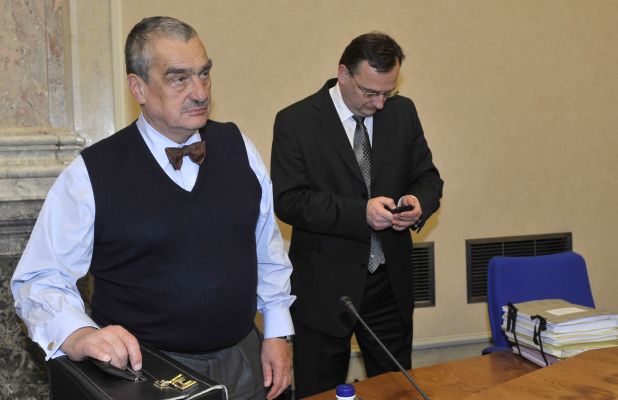 Půjde Karel Schwarzenberg do souboje o prezidentskou funkci? Možná.