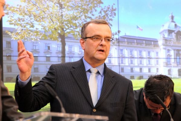 Ministr financí Miroslav Kalousek bere penzijní reformu jako hlavní podmínku dalšího fungování vlády.