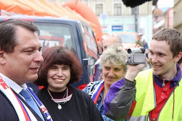 Z filmu Pozemšťané, koho budete volit?