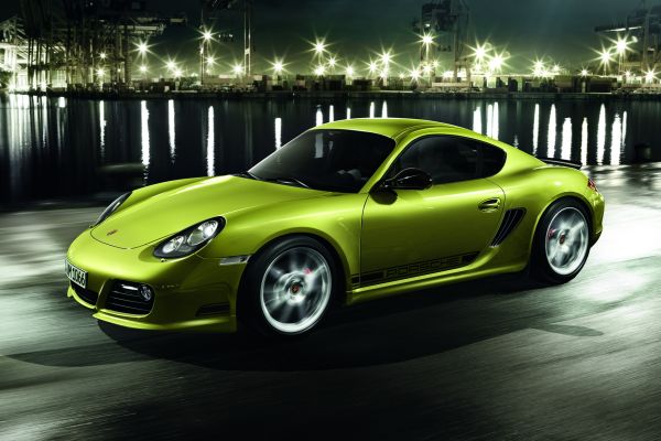 Porsche Cayman R. Písmeno prý znamená rafinovaný, rychlý a také ryzí.