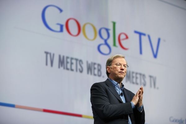 Eric Schmidt na květnovém odhalení projektu Google TV.