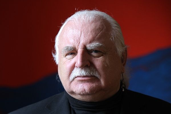 Milan Knížák.