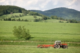 Zemědělské dotace by ovšem měly být více než dosud vázány i na ochranu životního prostředí.