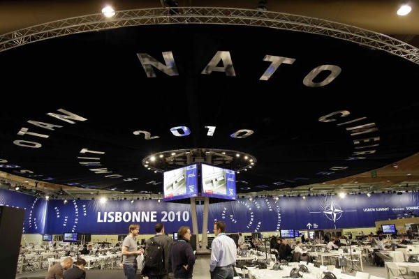 V Lisabonu začíná summit NATO.