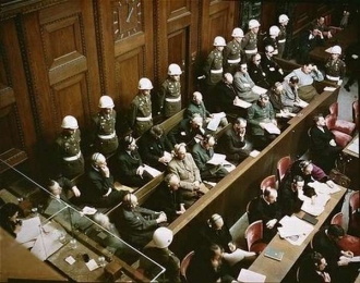 Z dvanácti rozsudků smrti zbylo nakonec jen 10 viselců.