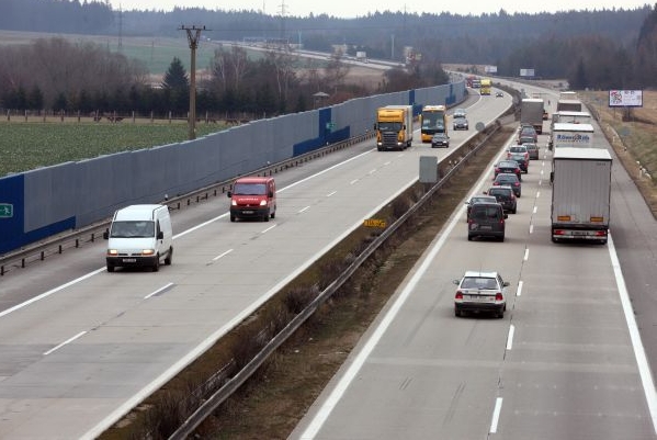 Kilometr dálnice za miliardu a vozovka se už dvakrát zvlnila (ilustrační foto).
