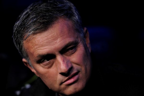 Mourinho v netypické roli.
