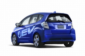 Dojezd elektromobilu má být až 160 km na jedno nabití.