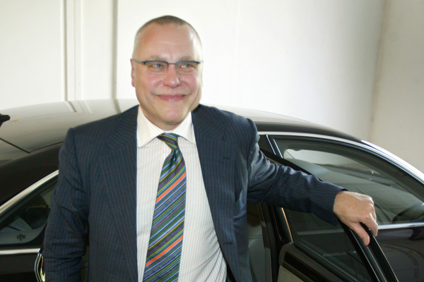 Finančník Zdeněk Bakala spoluvlastní těžařskou firmu NWR.