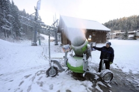 Některá skicentra zahájí provoz už na Mikuláše.