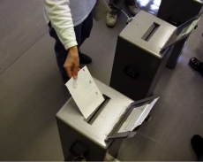 Obdivuhodný institut švýcarského referenda.