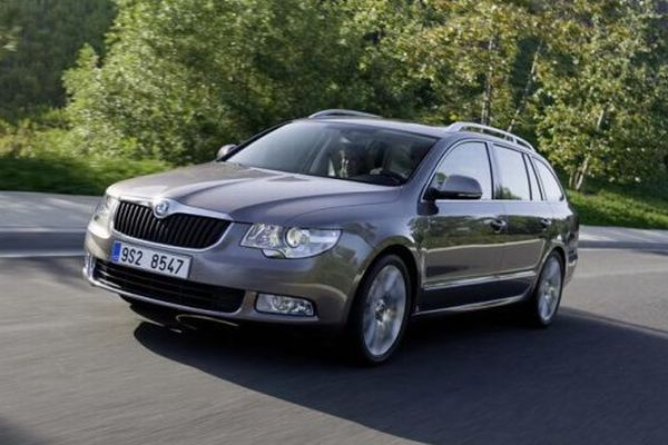 Škoda Superb Combi, jedna ze zbraní mladoboleslavské automobilky.