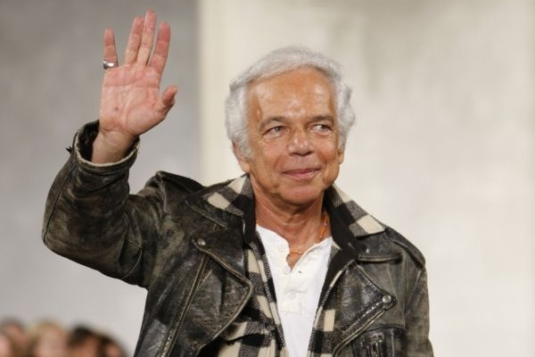 Návrhář Ralph Lauren.