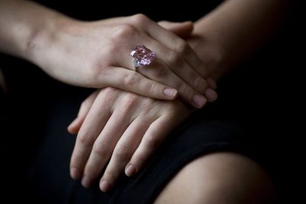 V Hongkongu se vydražil vzácný diamant (ilustrační foto).