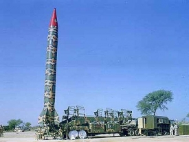 Pákistánská raketa Ghaurí II, země-země.