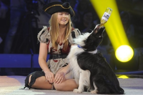 Alena Smolíková a fenka Keysi.