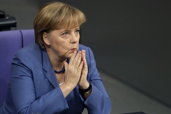 Angela Merkelová prý výhrůžku odchodu z eurozóny nemyslela vážně.