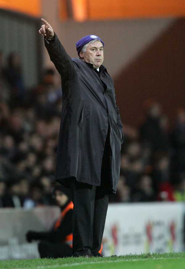 Ancelotti po zápase rozhodně spokojený nebyl.