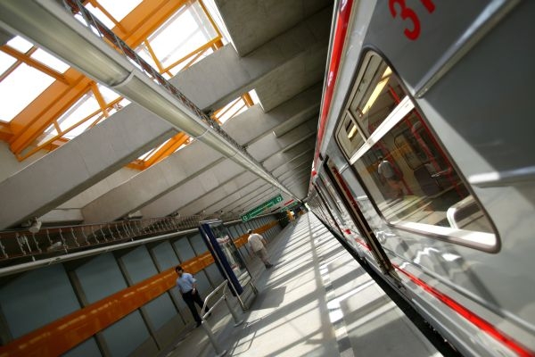 Lidé metro u svých domů nechtějí (ilustrační foto).
