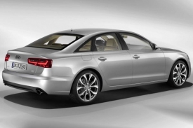 Audi A6, elegantní pětimetrová limuzína.