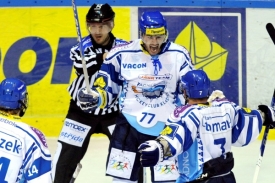 Hlavní sponzoři extraligy jsou jasně na straně soutěže.