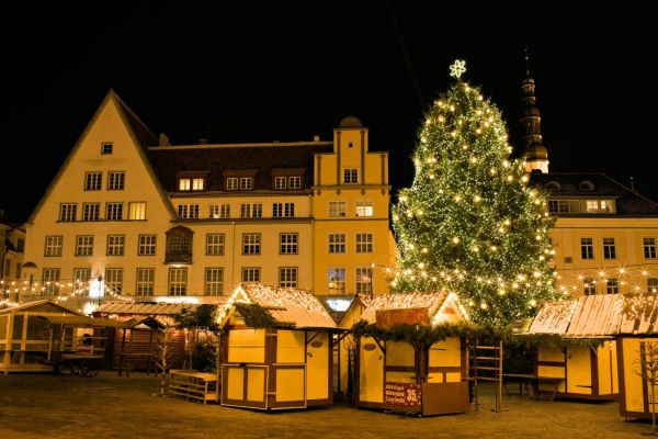 Tallinn přátelsky upozornil Rigu, že mají tradici ještě starší.