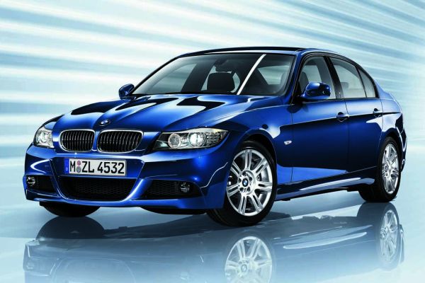 BMW 330d s výbavou M Sport.