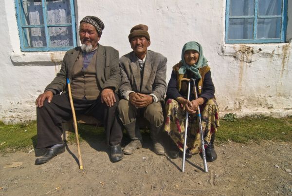 Staří Kyrgyzové vzpomínají (ilustrační foto).