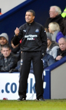 Chris Hughton. Milovaný trenér, jenž dostal padáka.